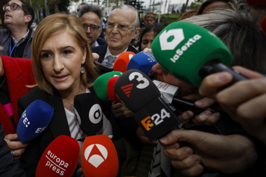 Salomé Pradas admite entre sollozos que no tenía experiencia en gestión de Emergencias