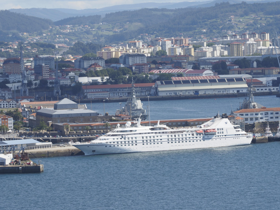 Los 2.000 pasajeros del “Arcadia” inauguran el año de cruceros en Ferrol