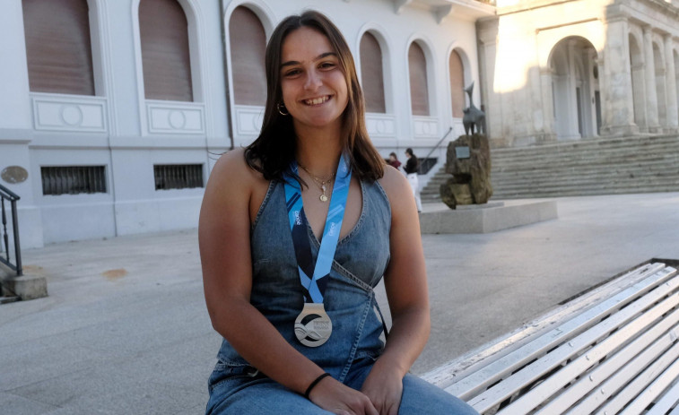 Entre ellas anda el juego para la Carabela de Plata de Ferrol