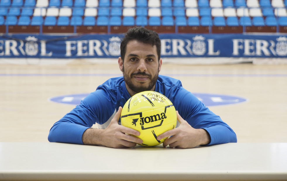 Iván Rumbo: “Sería muy bonito para Ferrol que O Parrulo vuelva a jugar otro playoff”