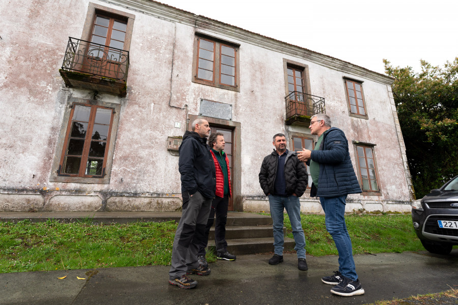 Briegal usará la escuela indiana de A Leiriña, en San Sadurniño, como base operativa