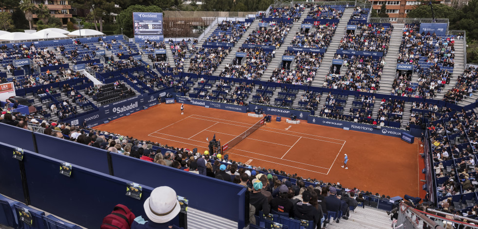 Los favoritos cumplen con el guion y habrá un Ruud-Rune y un Tsitsipas-Fils en cuartos