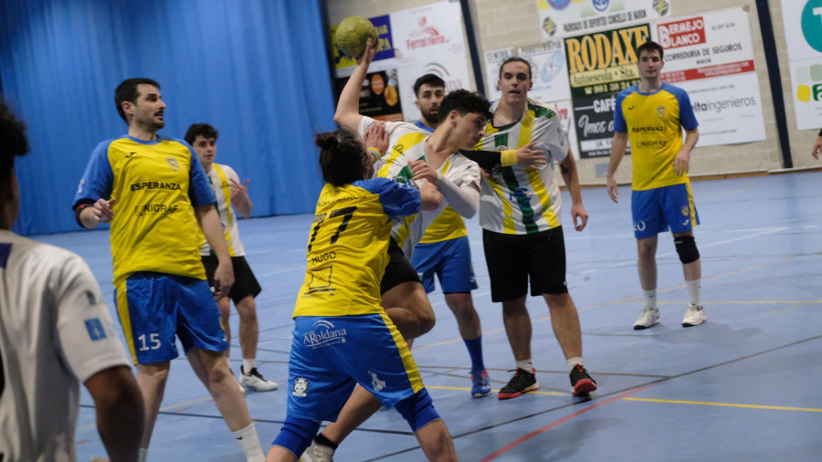 El Narón se hace con el último derbi comarcal
