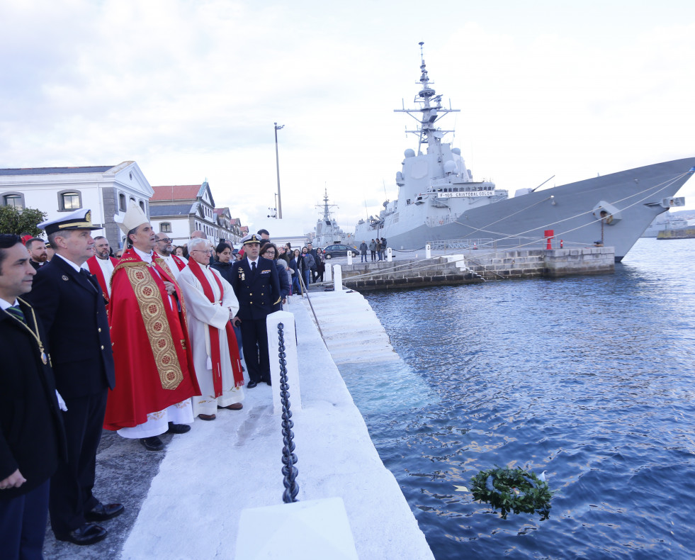 Procesión del Cristo de los Navegantes  Organiza Cofradía de la Soledad Semana Santa Ferrol 2025 (Jorge Meis)  (58)