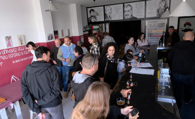 “Domingo de Insurrección” en forma de sesión vermú no centro social Artábria