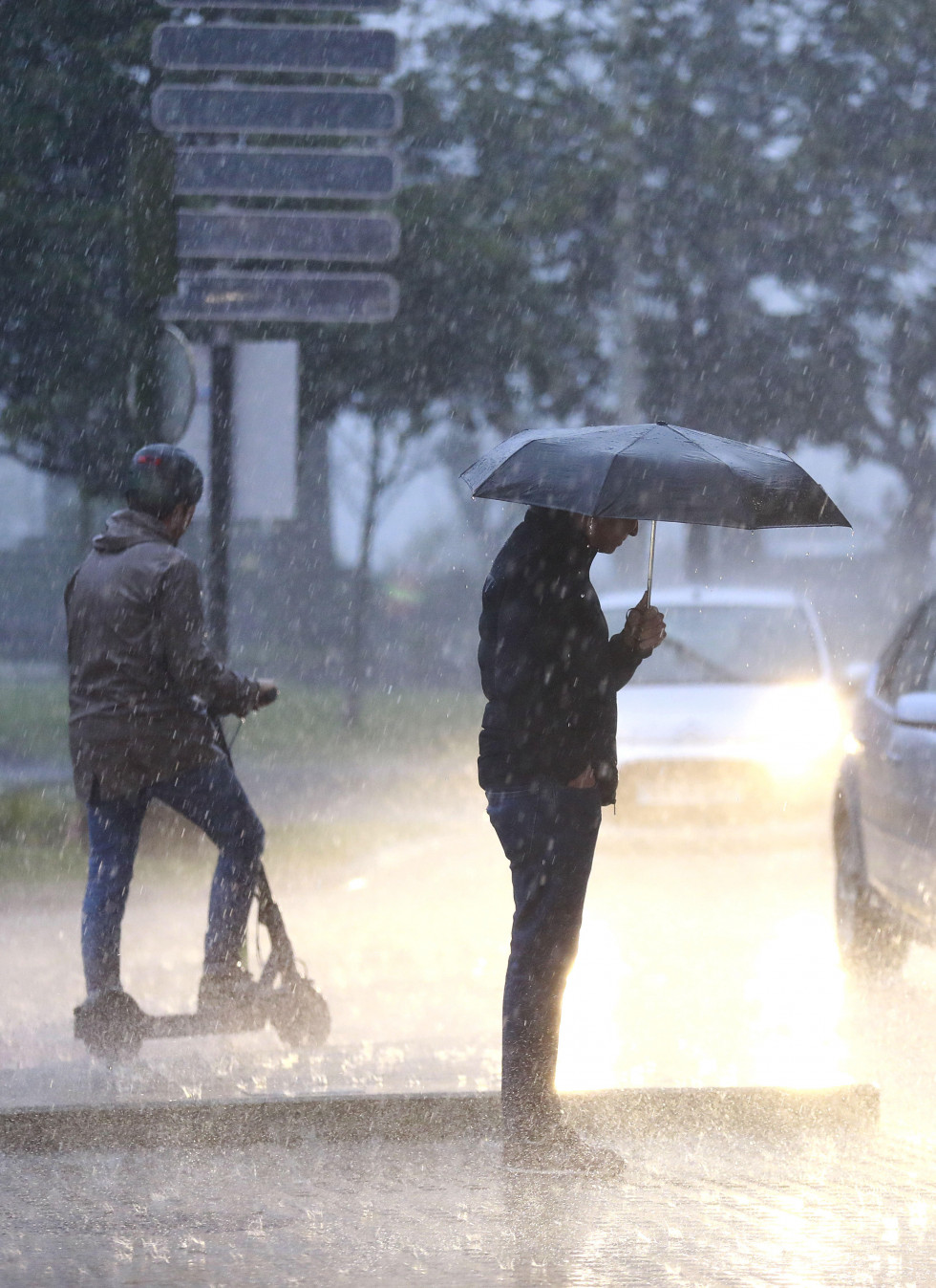 La tormenta de lluvia y granizo que inundó A Coruña el 2 de abril @ Patricia G. Fraga (8)