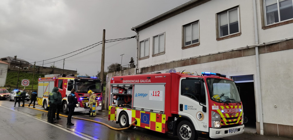 Incendio sin víctimas en una vivienda de Vilalonga del que aún se desconocen las causas