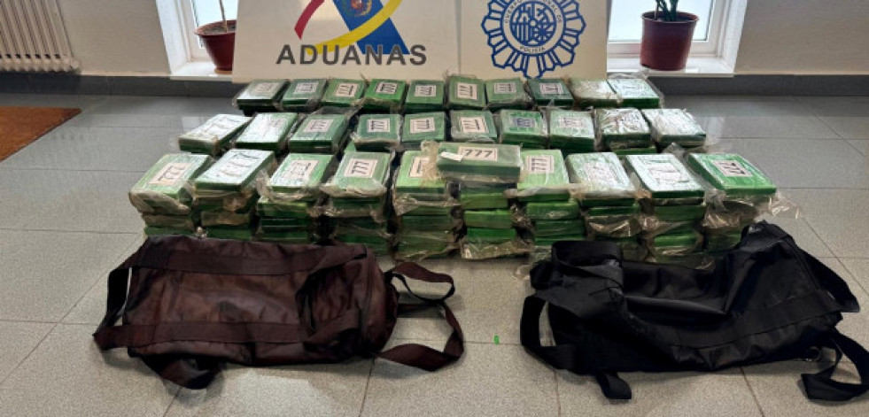 Hallan en Vigo 150 kilos de cocaína escondidos en un portacontenedores
