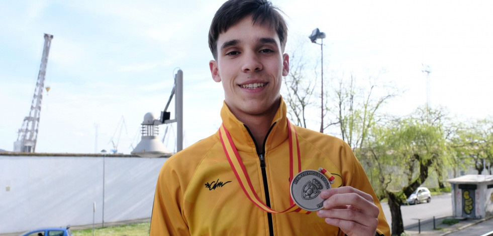 Jorge Permuy Pérez, tirador plata nacional sub 23 por equipos: “Los de Ferrol estamos en todos los podios”