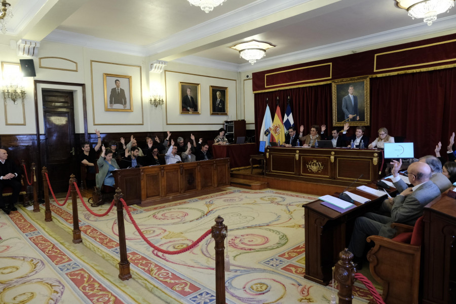 La moción de apoyo a las familias del CEIP Cruceiro de Canido se vuelve declaración institucional