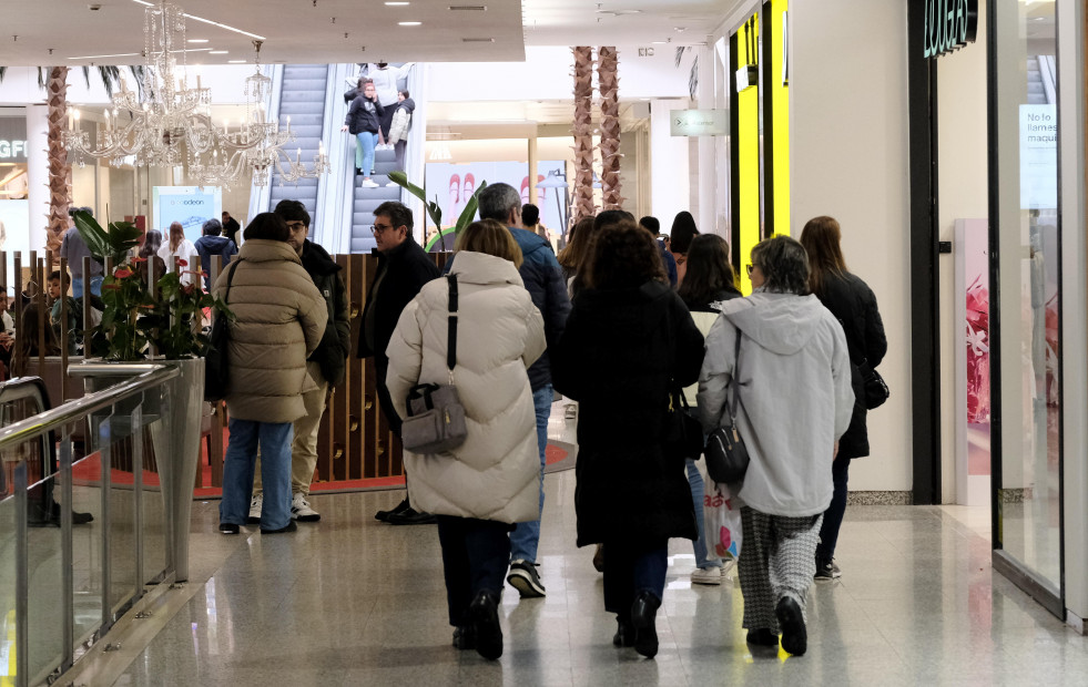 Odeón reparte tazas “molonas” para celebrar el Día de la Madre, con premios en su interior