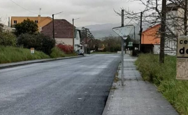 El BNG de Narón reclama a las diferentes administraciones arreglar la señalización en el vial de Pedroso