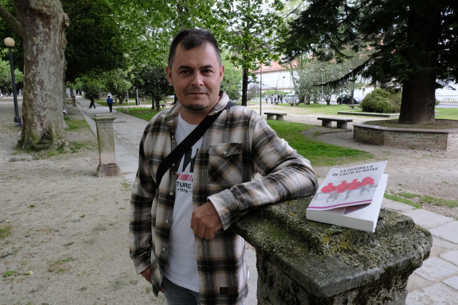 Miguel Castro, escritor: “Formo parte de la última generación que vivió la adolescencia sin teléfono móvil”