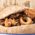 Bocadillo de calamares, manjar coruñés