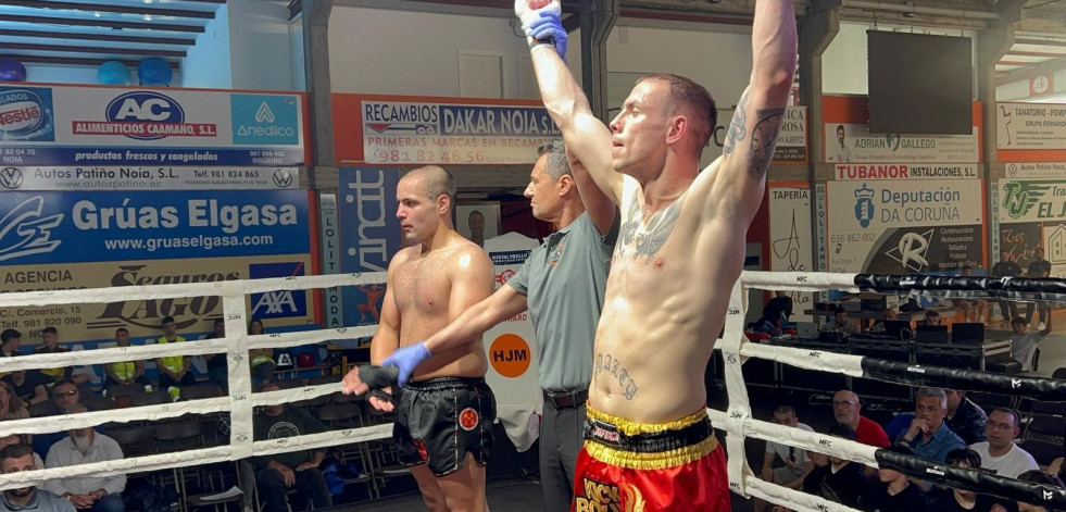 Kickboxing | Doblete de Robles e Iglesias, del Narón O Freixo, en la velada de Noia