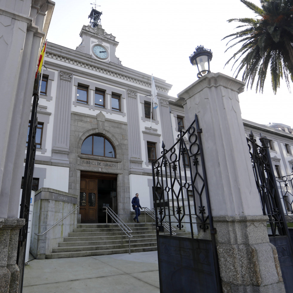 Penas de entre cuatro y seis años por tráfico de cocaína en la ciudad naval