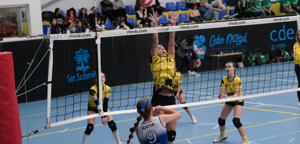Voleibol | Billetes nacionales para Aldebarán y Narón tras la cita dirimida en San Sadurniño