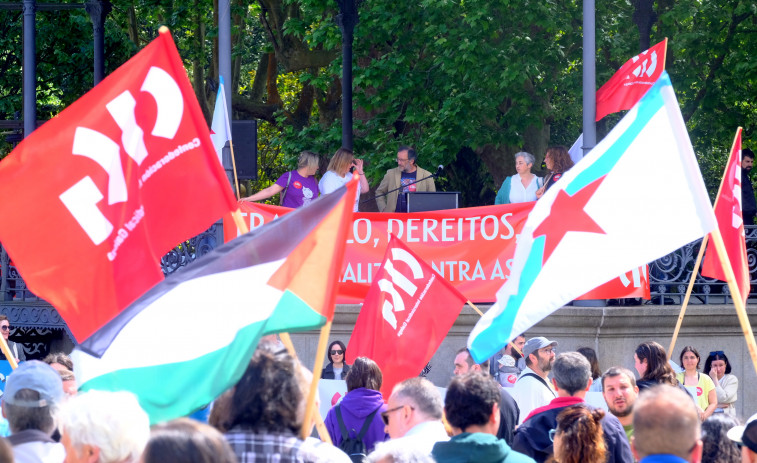 1 de Maio Ferrolterra sae a rúa