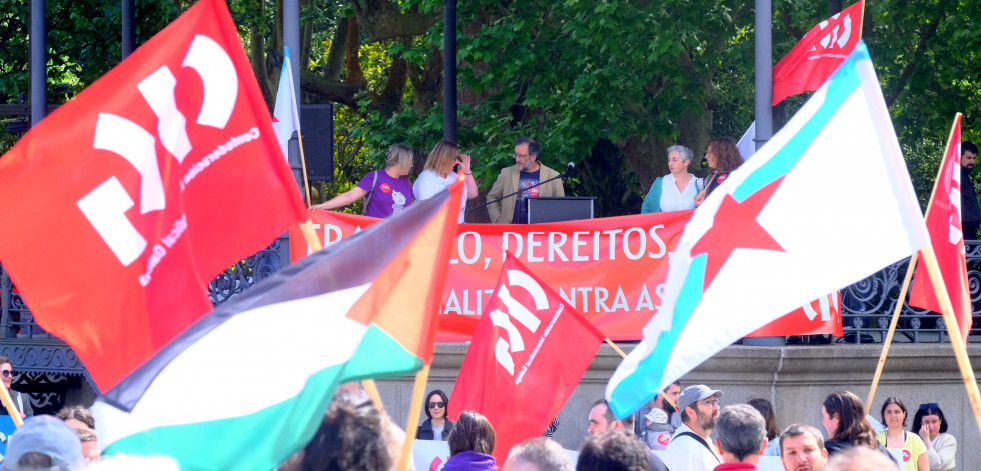 1 de Maio Ferrolterra sae a rúa