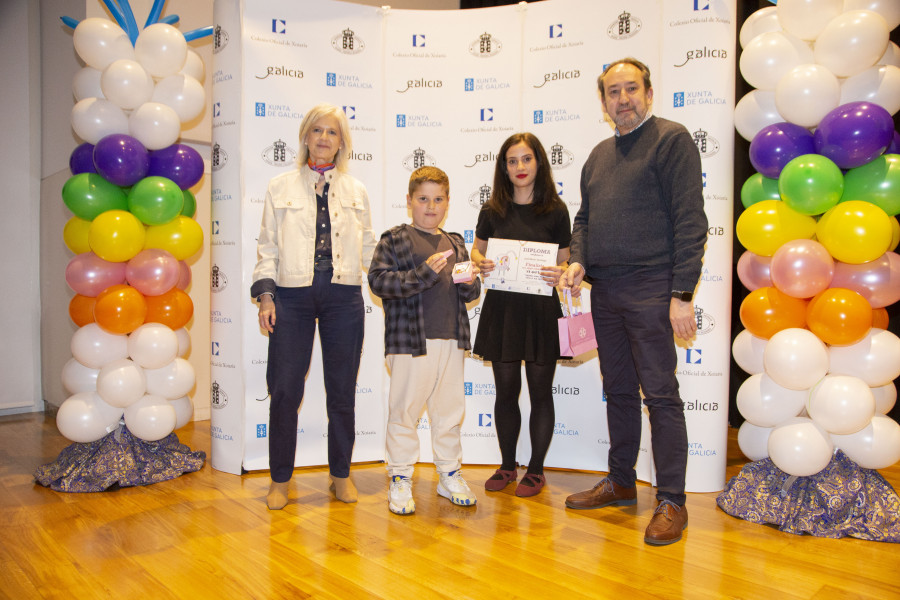 El alumno de La Salle Joel Abuín Santiago triunfa a nivel gallego con el diseño de su propia joya
