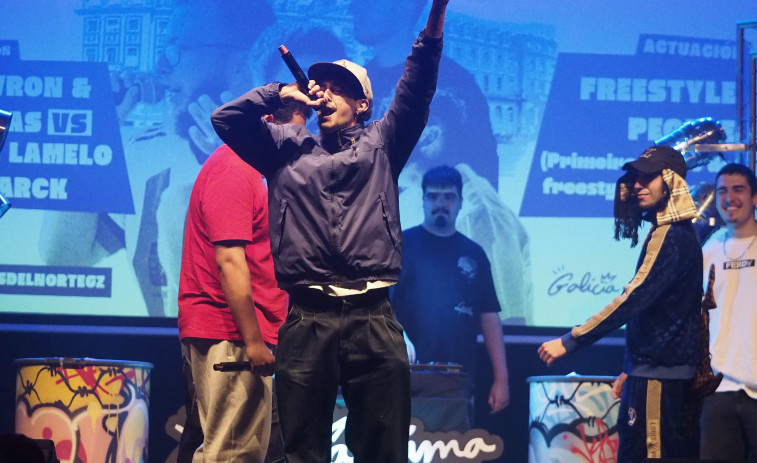 Alto nivel en el torneo Galicia Rima Unida, todo un éxito en el Torrente con más de 50 freestylers
