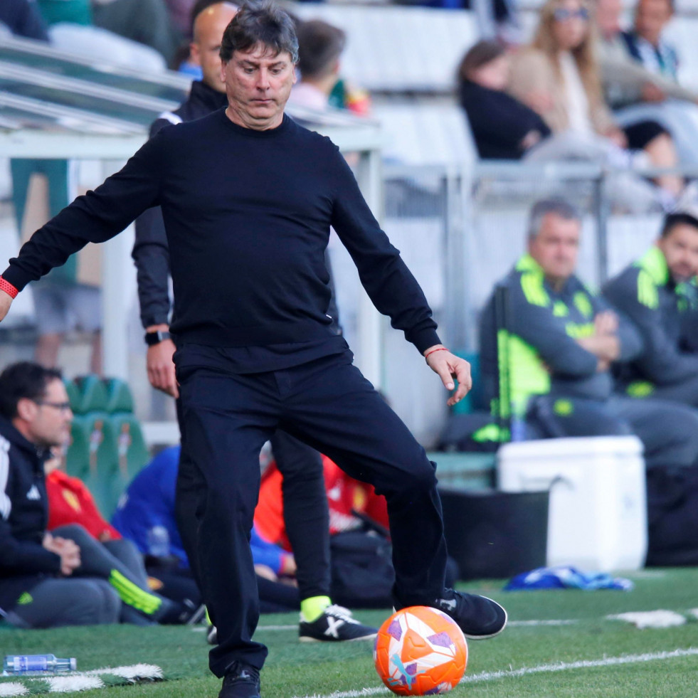 Alejandro Menéndez, entrenador del Racing de Ferrol: 