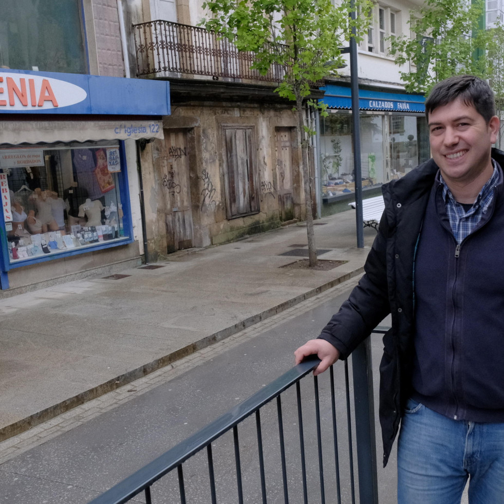 Olegario Álvarez | “Siempre hubo negocios en la calle de la Iglesia, ahora hay que apostar por el mercado”