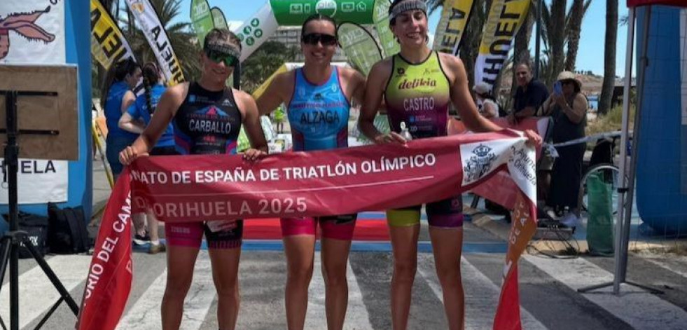 Triatlón | María Alzaga, del Náutico de Narón, consigue el billete para el campeonato de españa de A Coruña tras ganar en Orihuela
