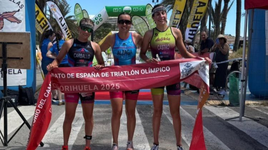 Triatlón | María Alzaga, del Náutico de Narón, consigue el billete para el campeonato de españa de A Coruña tras ganar en Orihuela