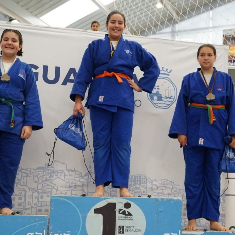 La cantera de la AD Judo Ferrolterra muestra su progresión en el Internacional de Santa Tegra