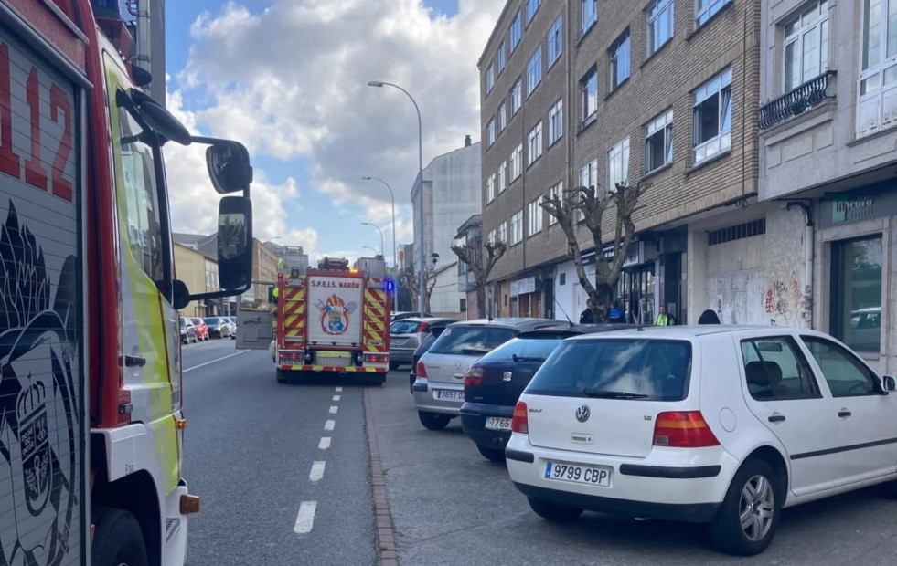 Movilizados los bomberos por un incendio en un cuadro eléctrico en Narón