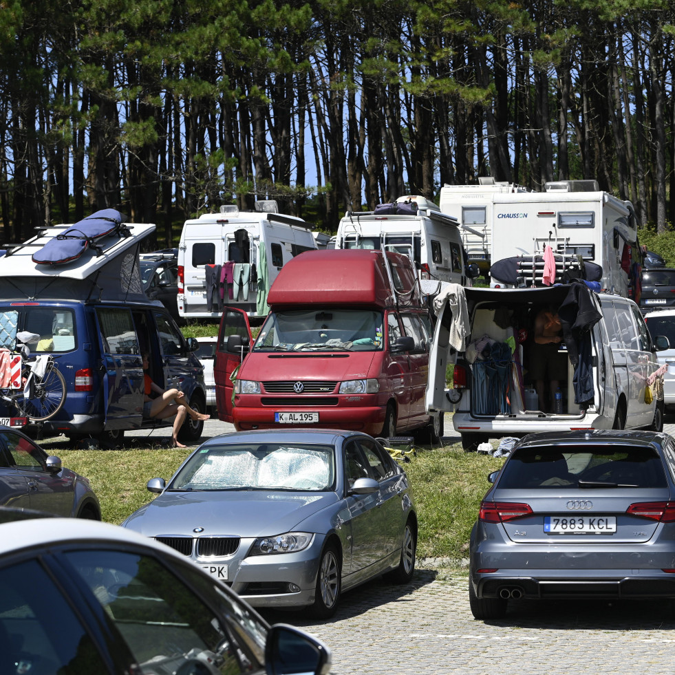 Ferrol estudia nuevas zonas para autocaravanas que descongestionen las playas