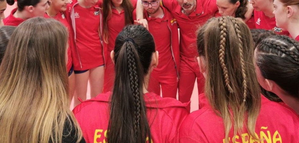 Charly Suárez, técnico del Aldebarán: el “friki” que trae el voleibol internacional a San Sadurniño