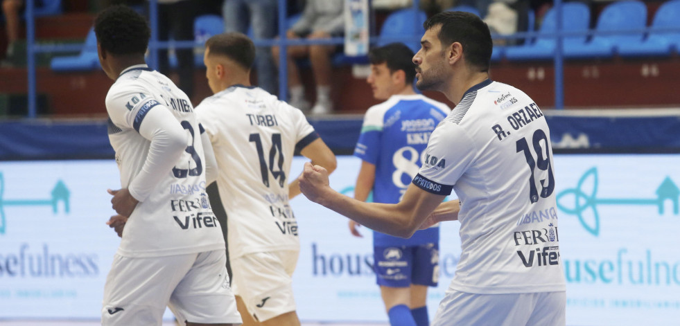 O Parrulo Ferrol espera hacer valer ante el Levante su buena racha