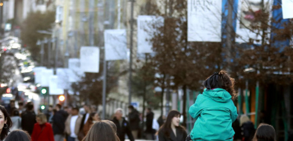 Galicia gana 1.572 habitantes en el primer trimestre y 10.772 en el último año por la llegada de población extranjera