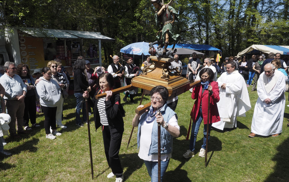 Las imágenes de la Romería de San Miguel de Breamo en Pontedeume