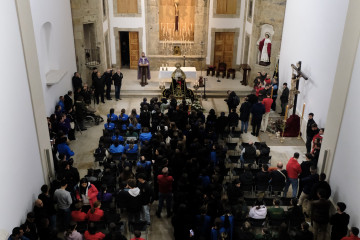 14 Abril Lunes Santo sin procesion de Dolores (Daniel Alexandre) (1)