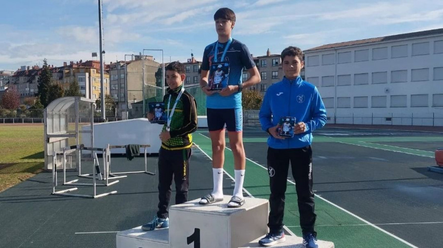 Ría Ferrol y Narón, favoritos en Pontevedra