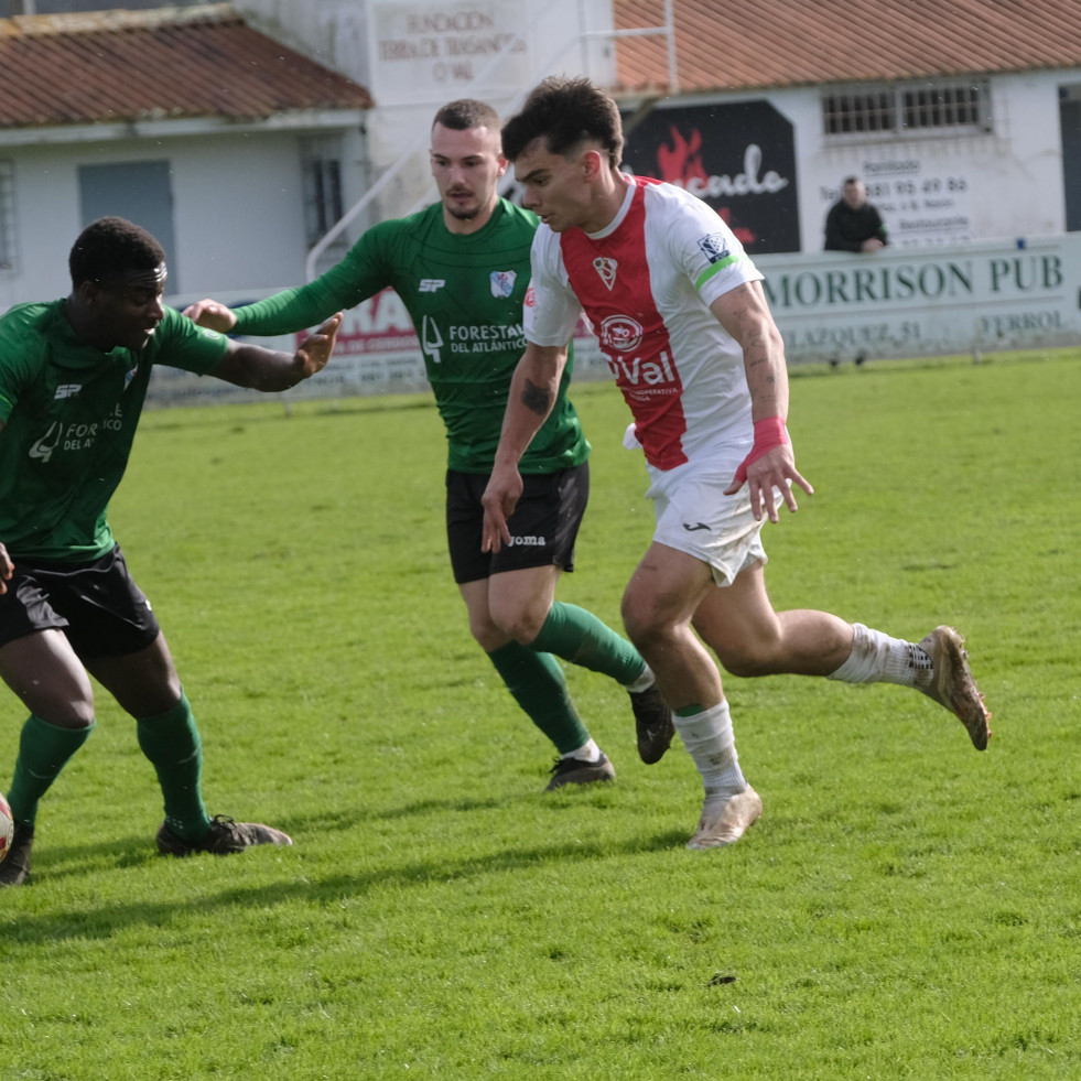 El Mugardos y O Val se juegan la permanencia