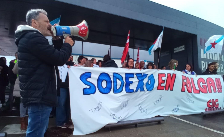 La CIG cifra en “case o 100% el seguimiento de la huelga en Sodexo en Narón