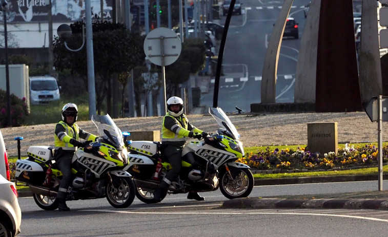 Ocho veces pillado sin carné al volante en Narón: 