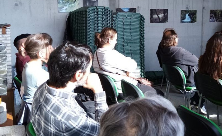 El autocompostaje llegó a las Fragas do Eume de la mano de un curso de formación de Sogama