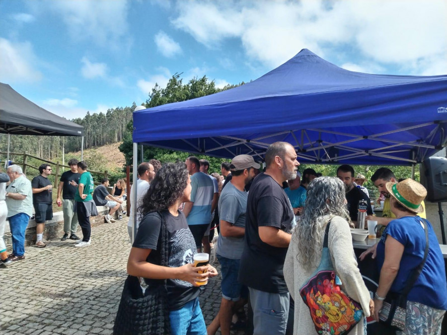 Unha foliada con concurso de tortillas e croquetas presenta o Festival Irmandiño de Moeche