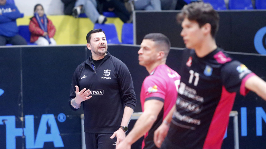 Puertas abiertas para el voleibol en Ortigueira y San Sadurniño