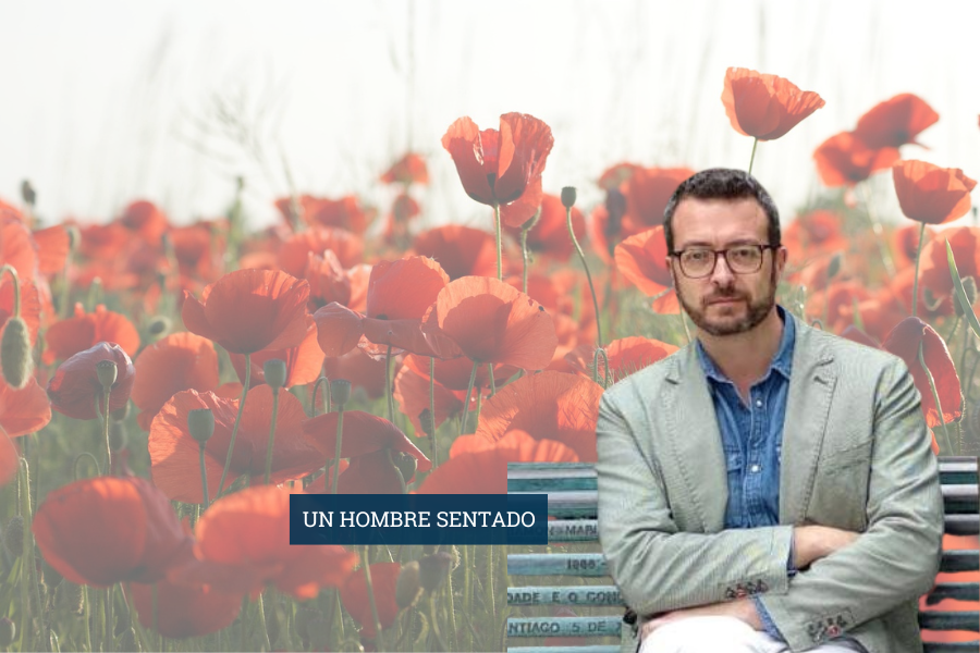 UN HOMBRE SENTADO | Ojos verdes, cerveza y palomitas