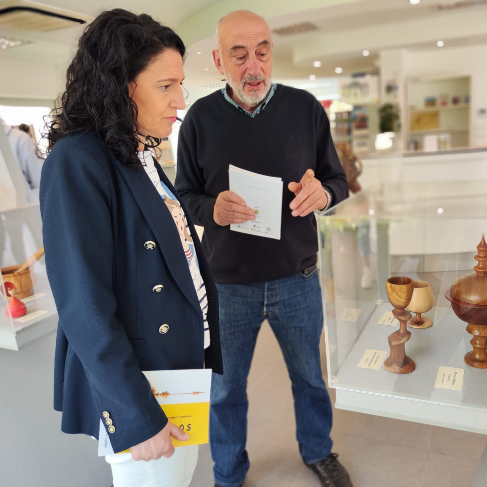 El trabajo de los torneros se exhibe en una muestra itinerante que acaba de llegar a Ferrol