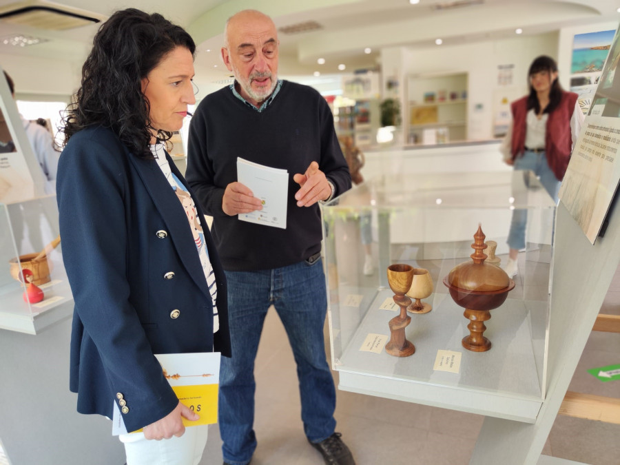 El trabajo de los torneros se exhibe en una muestra itinerante que acaba de llegar a Ferrol