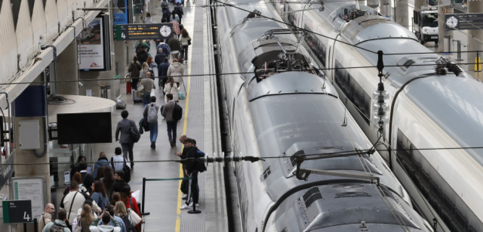 Renfe pedirá el DNI para formalizar viajes con los abonos del 50% de Avant