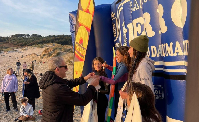 Doniños abre el telón de la Liga Gallega