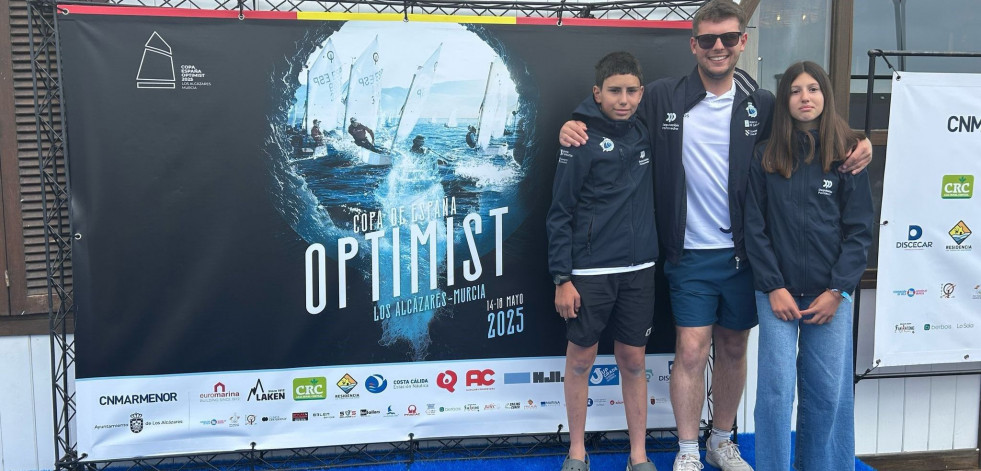 Selección | Los ponteses David Villaverde y Paula González, con Galicia en la Copa de España Optimist